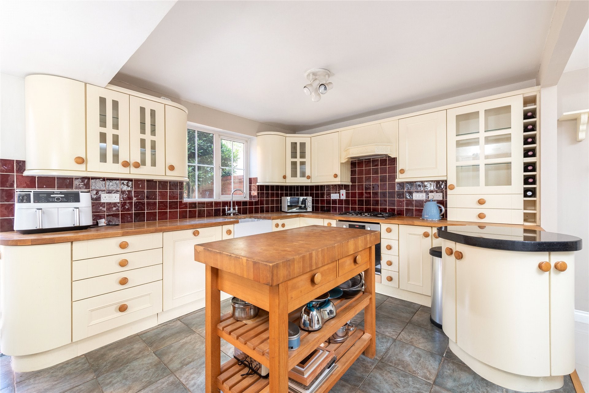 House Wood End Close in Sharnbrook