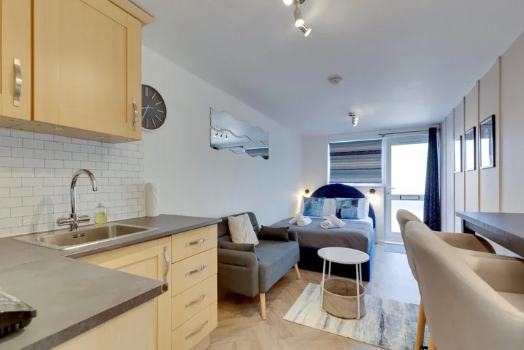 Flat Peverel Road in Cambridge