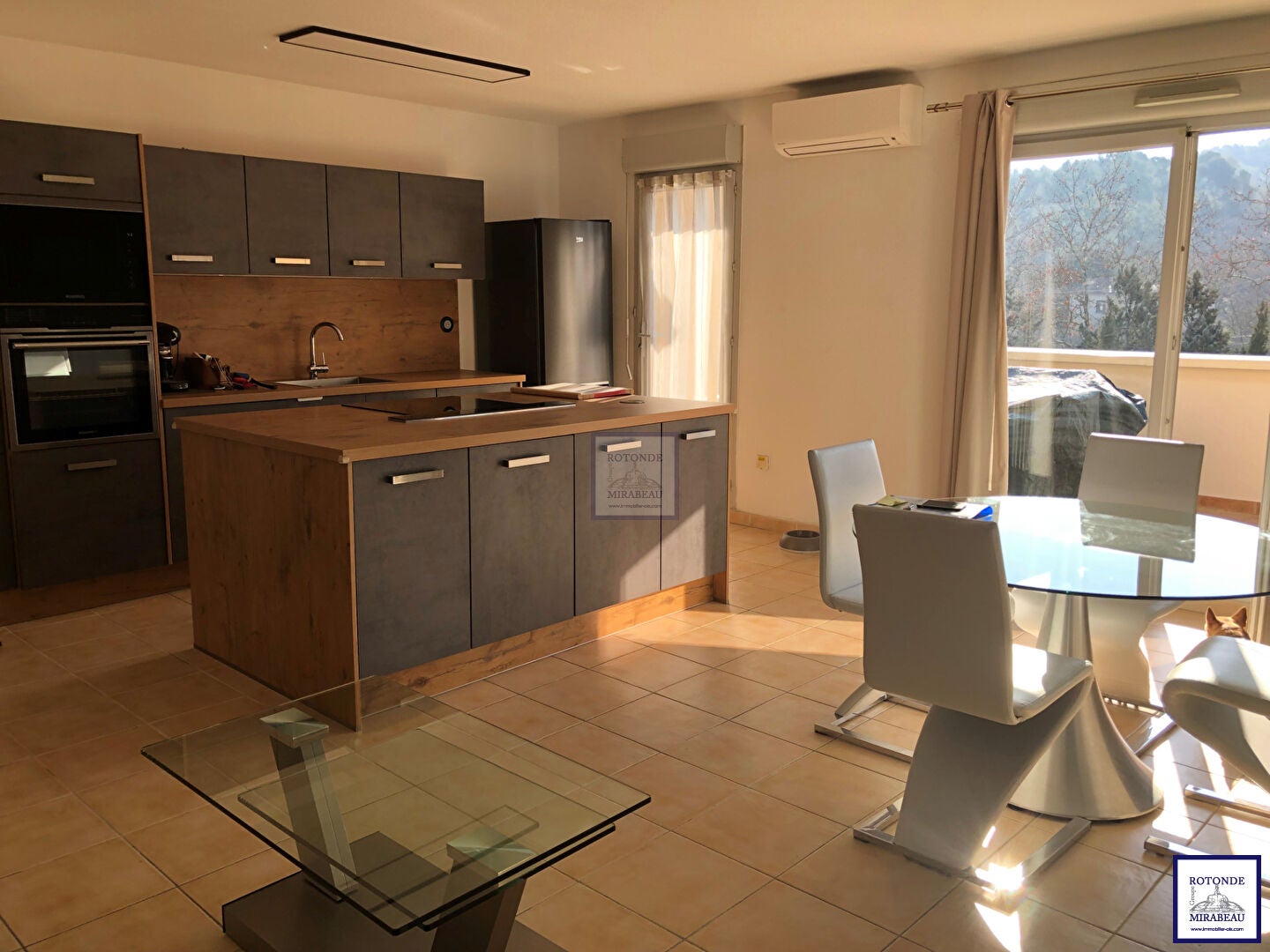 Flat Cours Mirabeau in Aix-en-Provence