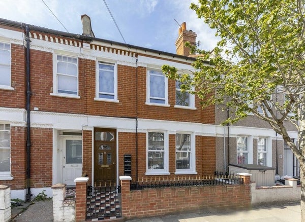 House Gilbey Road in London