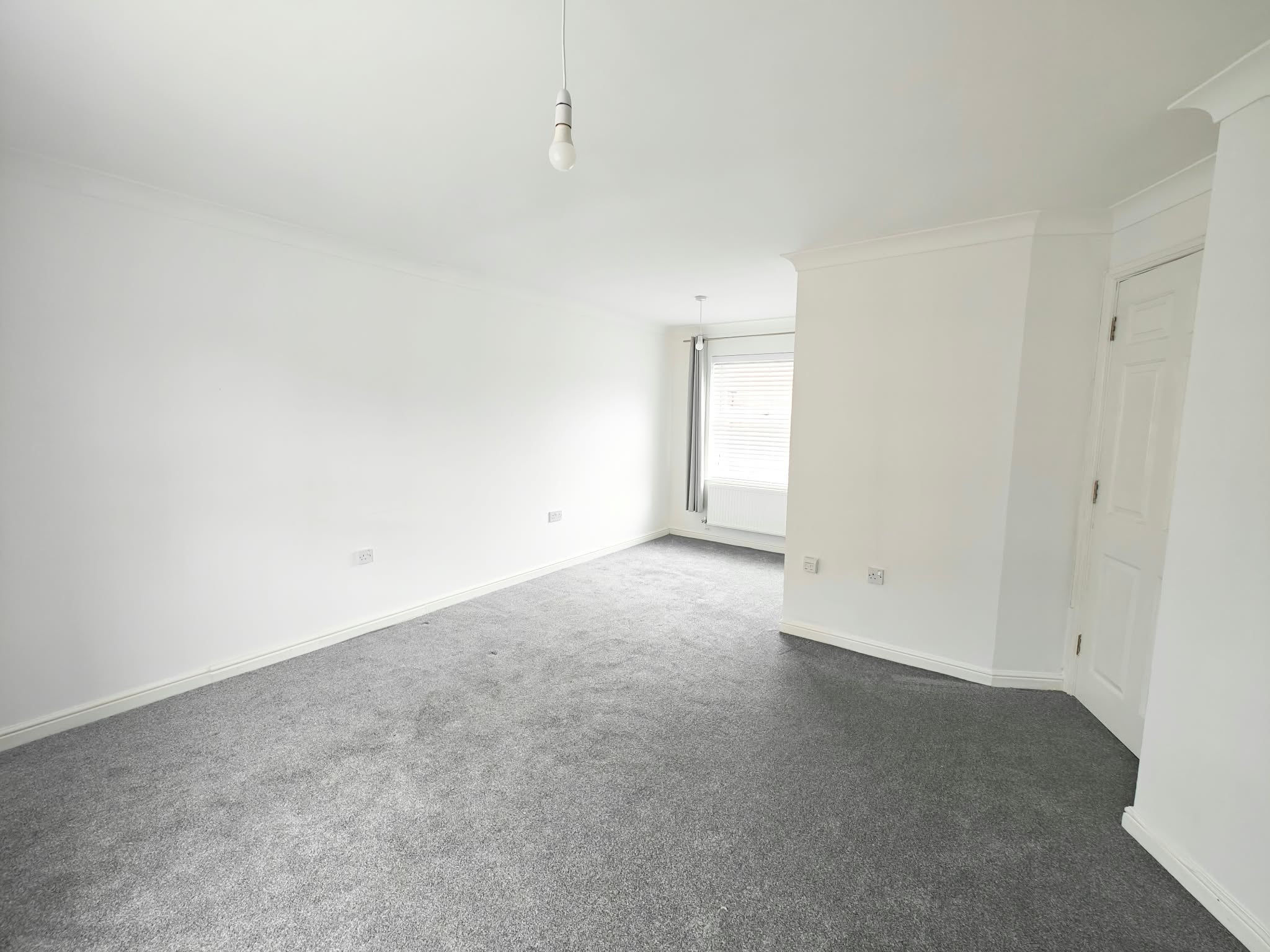 House Longridge Way in Weston-super-Mare