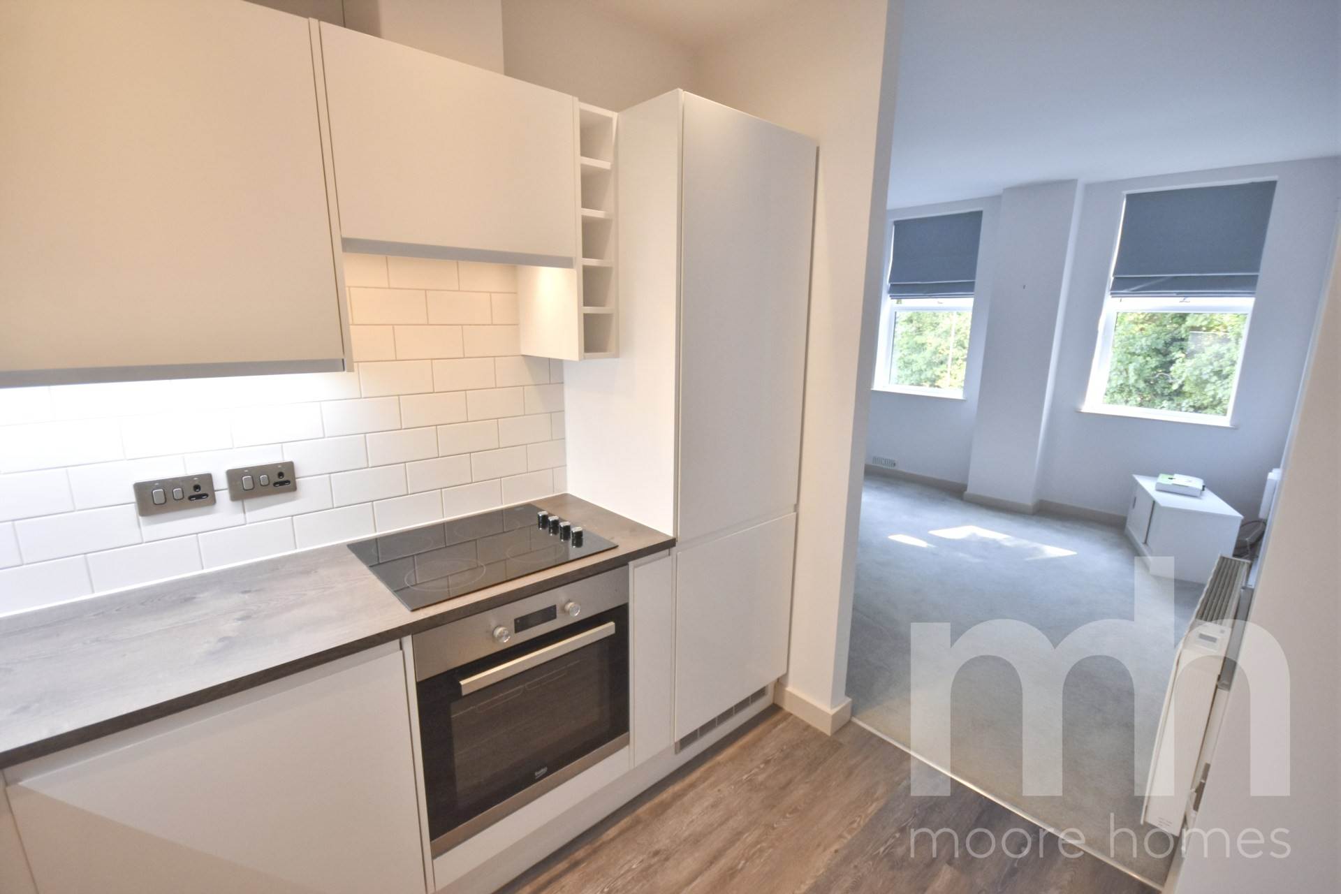 Flat First Avenue in Poynton