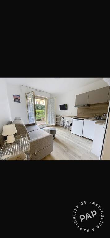 Flat Place Louis Armand in Deauville