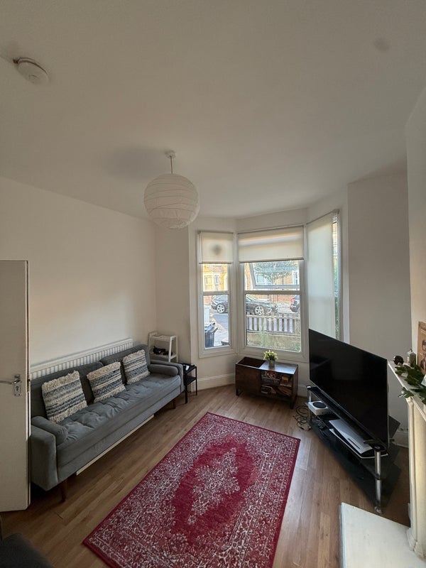 Room Glyn Road in Greater London