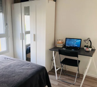 Room Boulevard de Jodino in Vénissieux