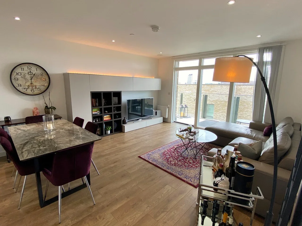 Flat Madeira Street in Greater London