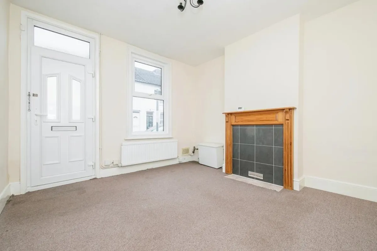 Flat Bulstrode Road in Ipswich