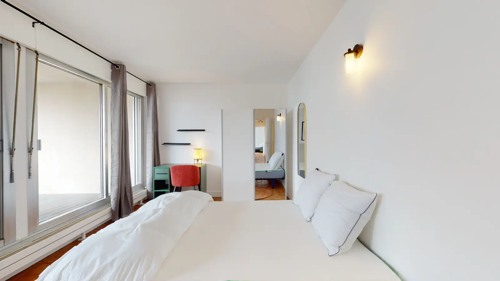 Flat Allée Louis Blanc in Courbevoie