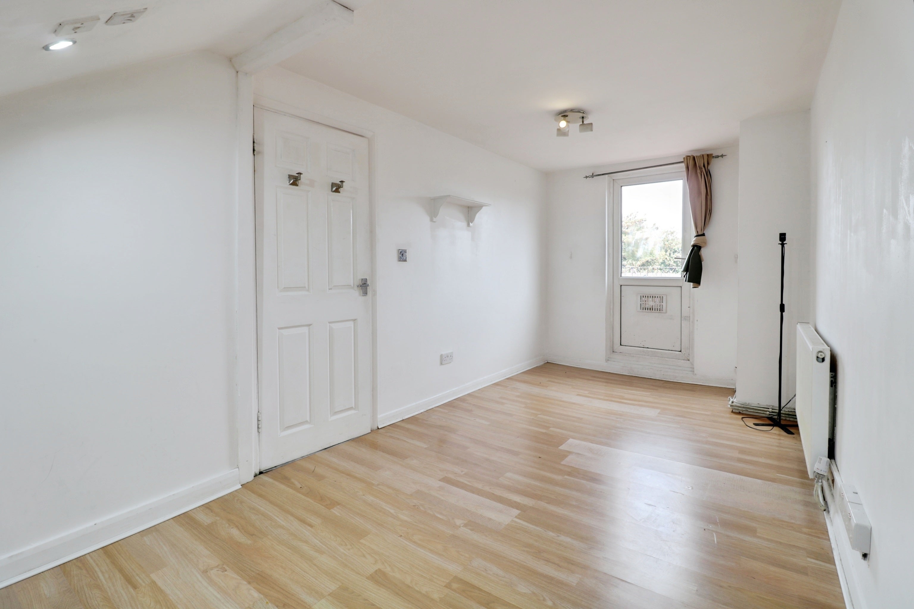 Flat East Street in Southend-on-Sea