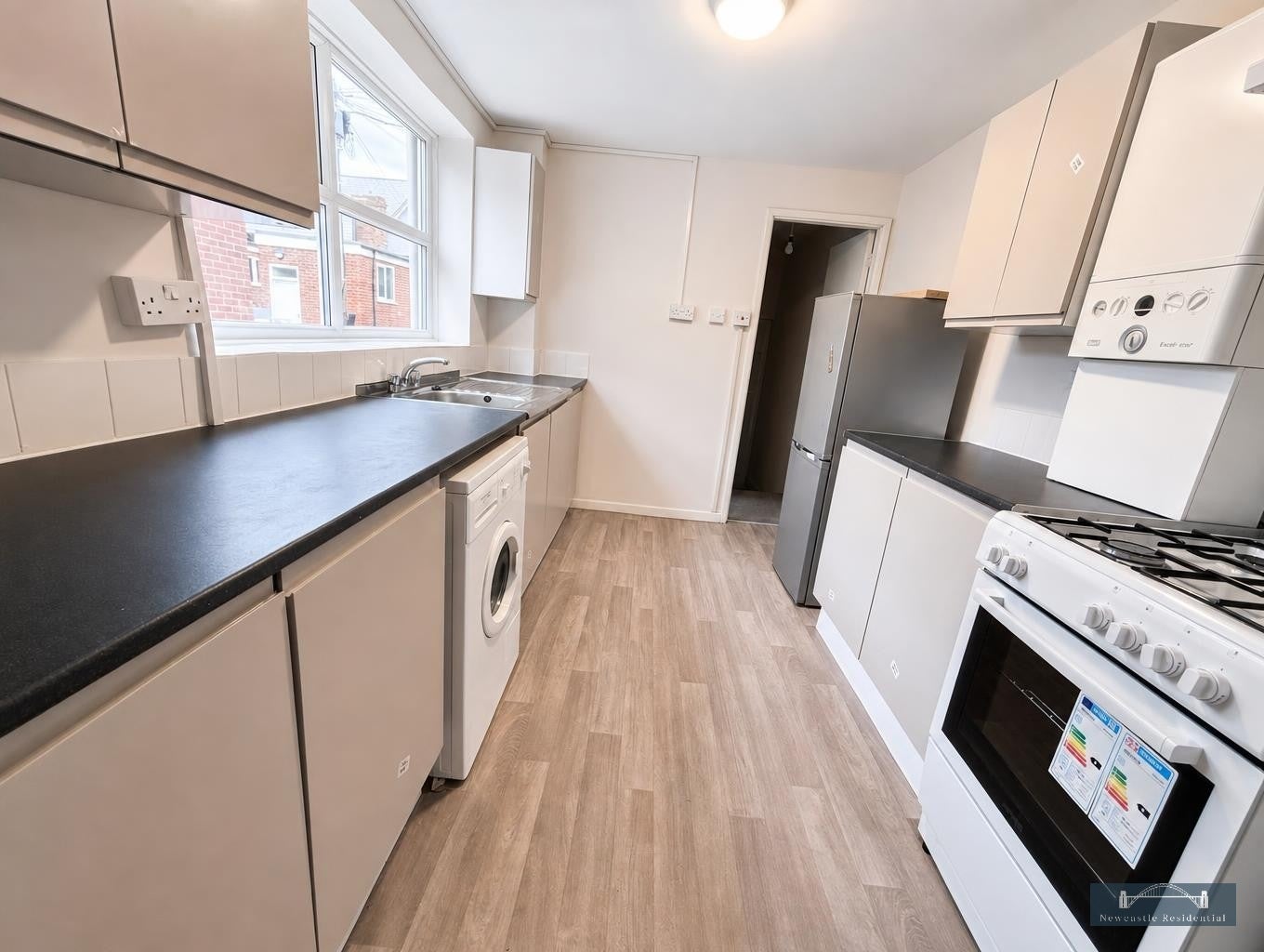 Flat Warwick Street in Newcastle upon Tyne