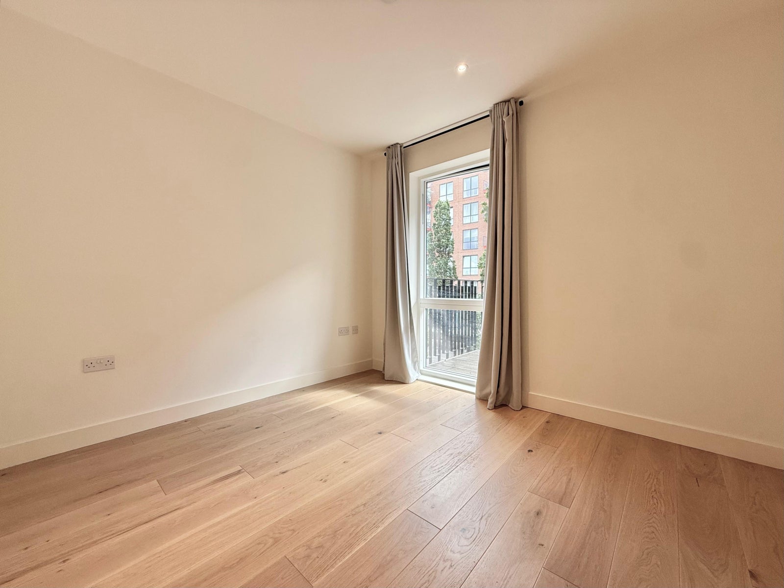 Flat No 1 Street in Greater London