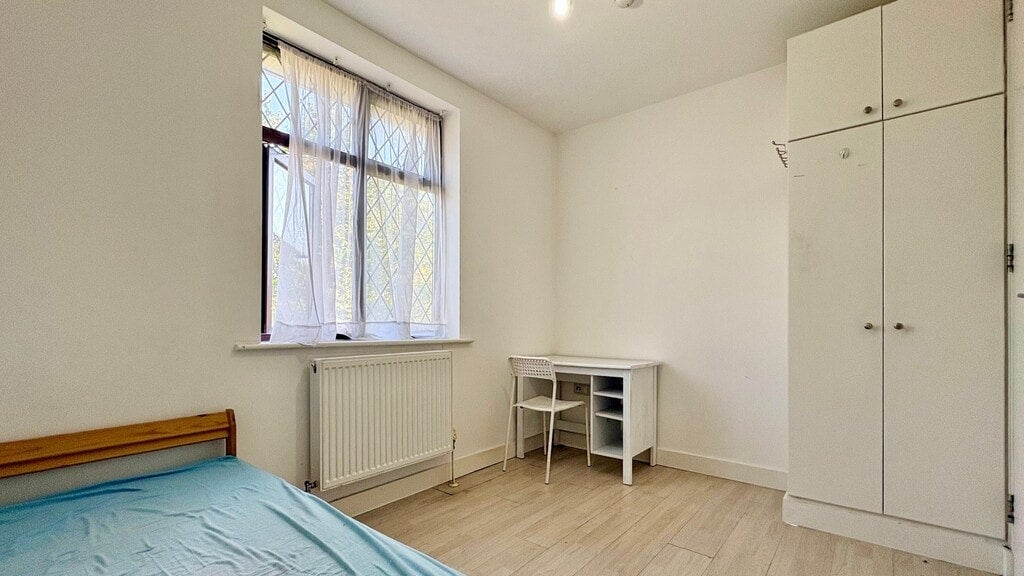 Room Elmer Gardens in Greater London