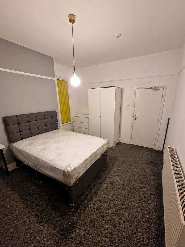 Room Barras Lane in Coventry