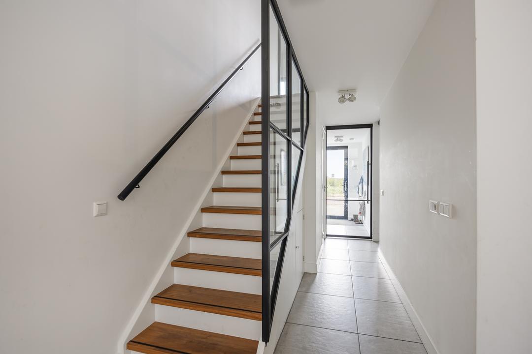 Tussenwoning te koop: Kea Boumanstraat 98, Amsterdam