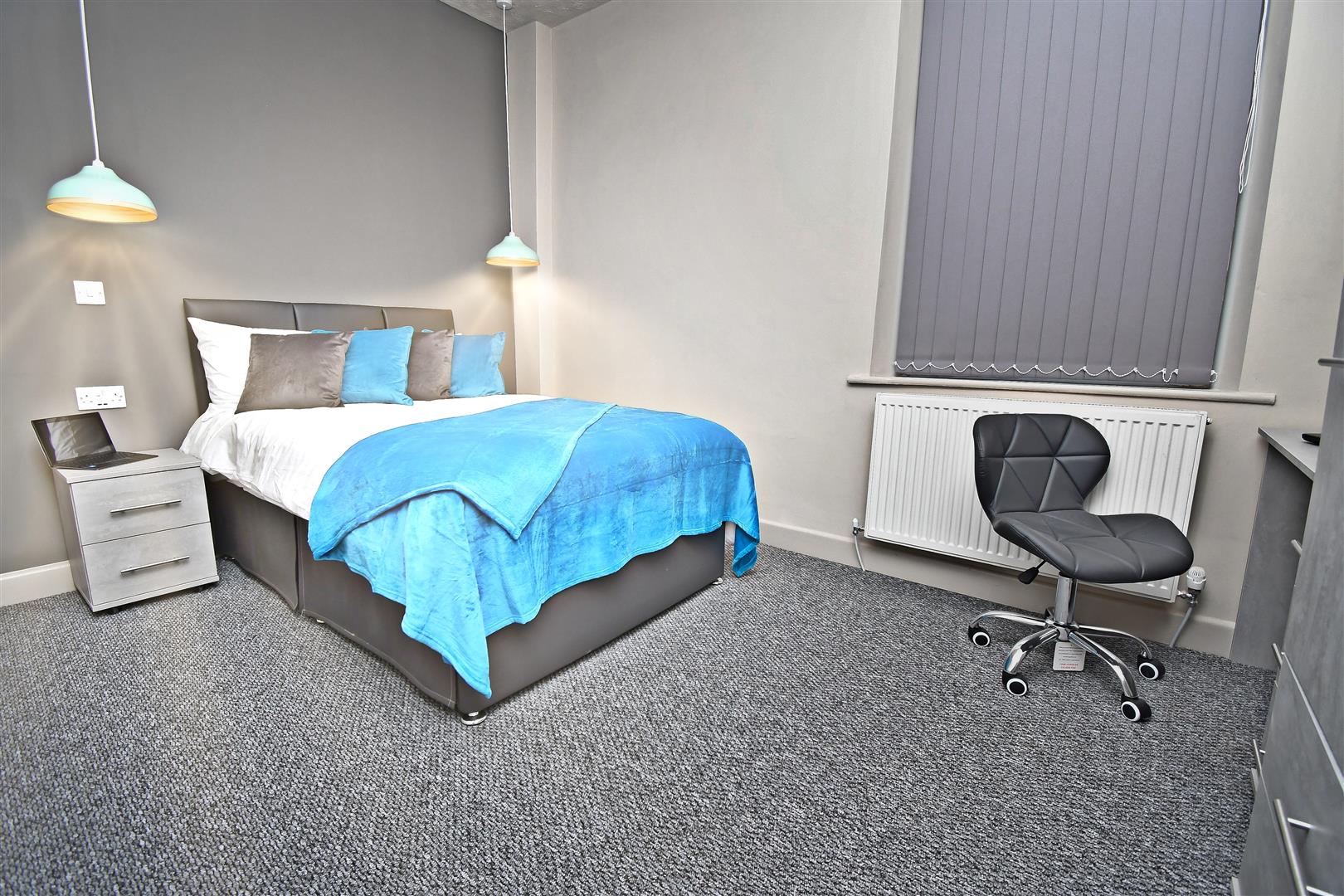 Room Coal Clough Lane in Burnley
