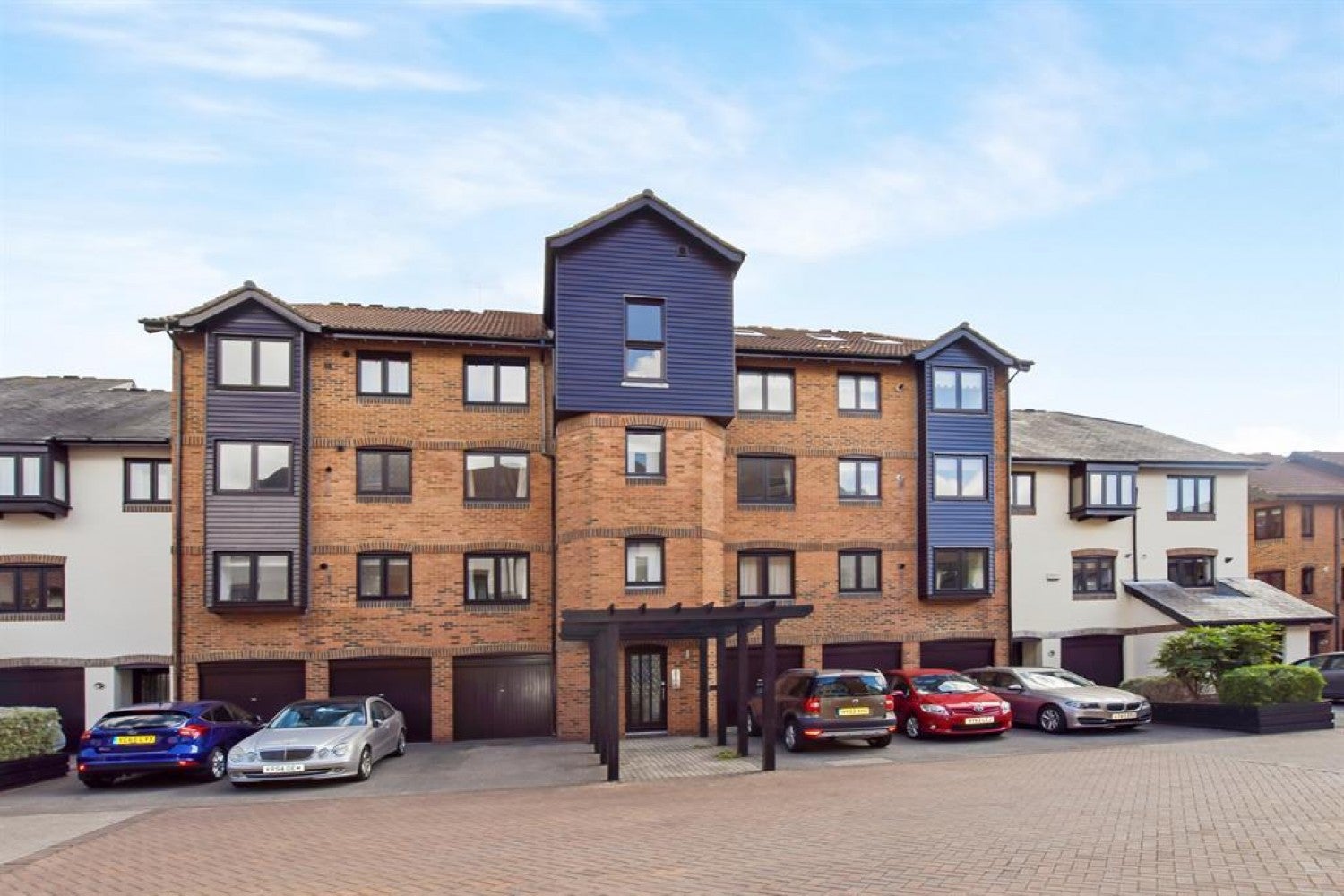 Flat Asturias Way in Southampton