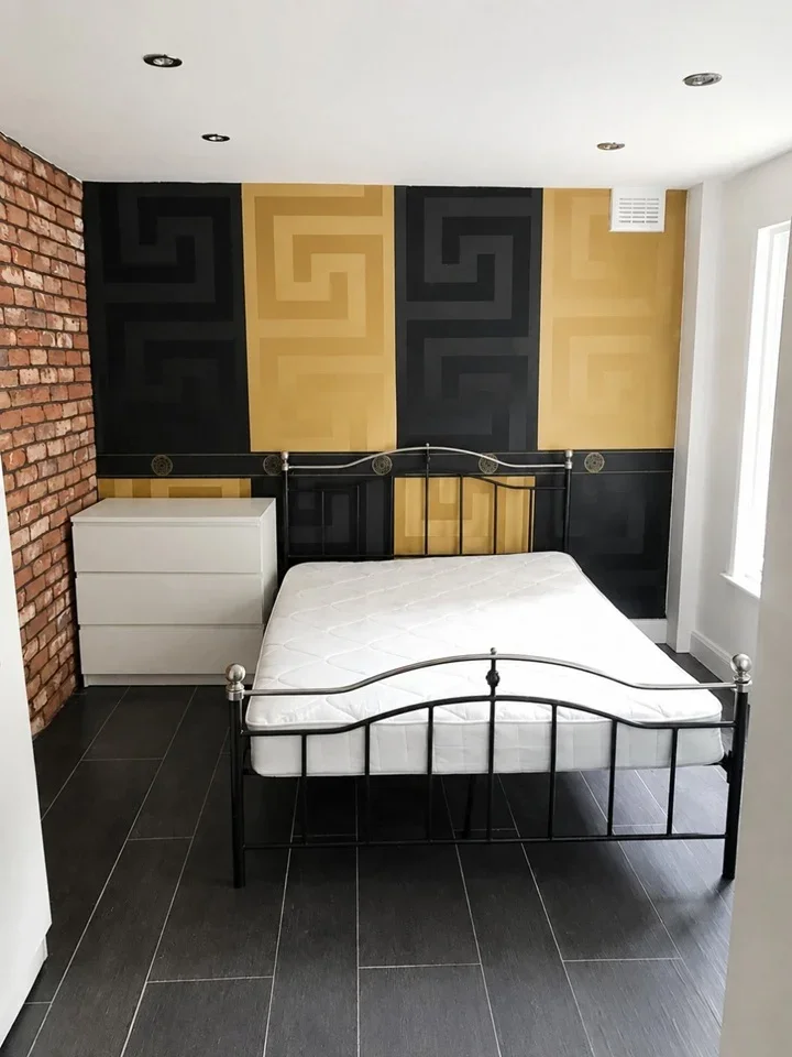 Flat Chippenham Road in City of Westminster