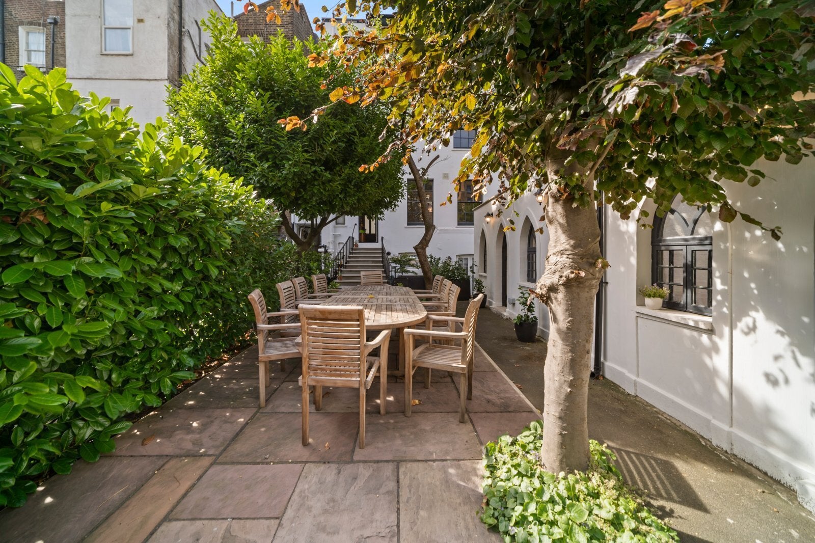 Flat Lillie Road in Greater London