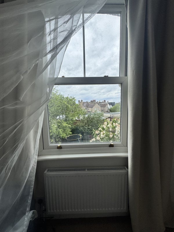 Room Cedar Road in Greater London
