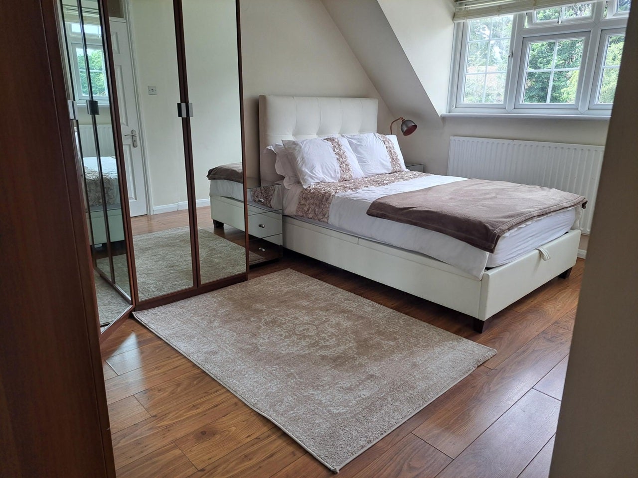 Room Blackpond Lane in Farnham Royal