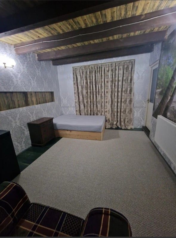 Room Watson's Green Road in Dudley
