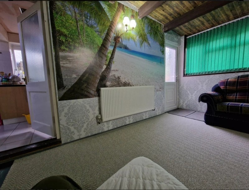 Room Watson's Green Road in Dudley