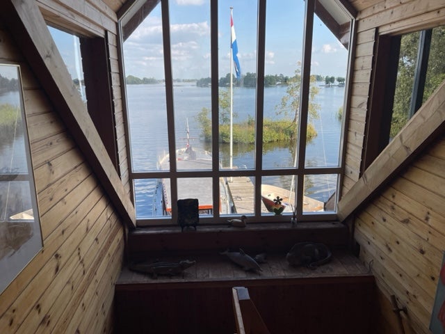 Woonhuis aan de Veendijk in Loosdrecht (1231 PD)