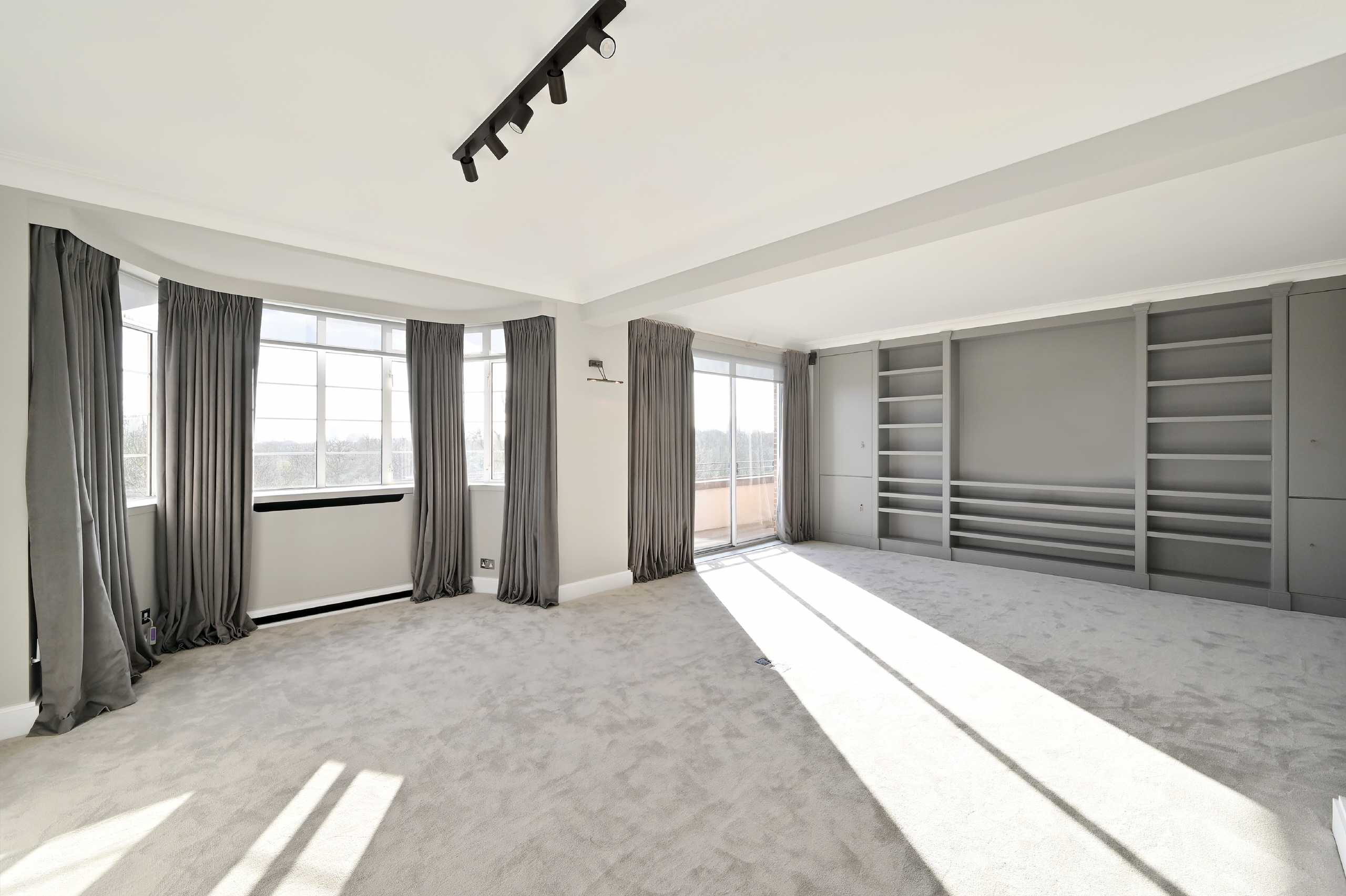 Flat Prince Albert Road in City of Westminster