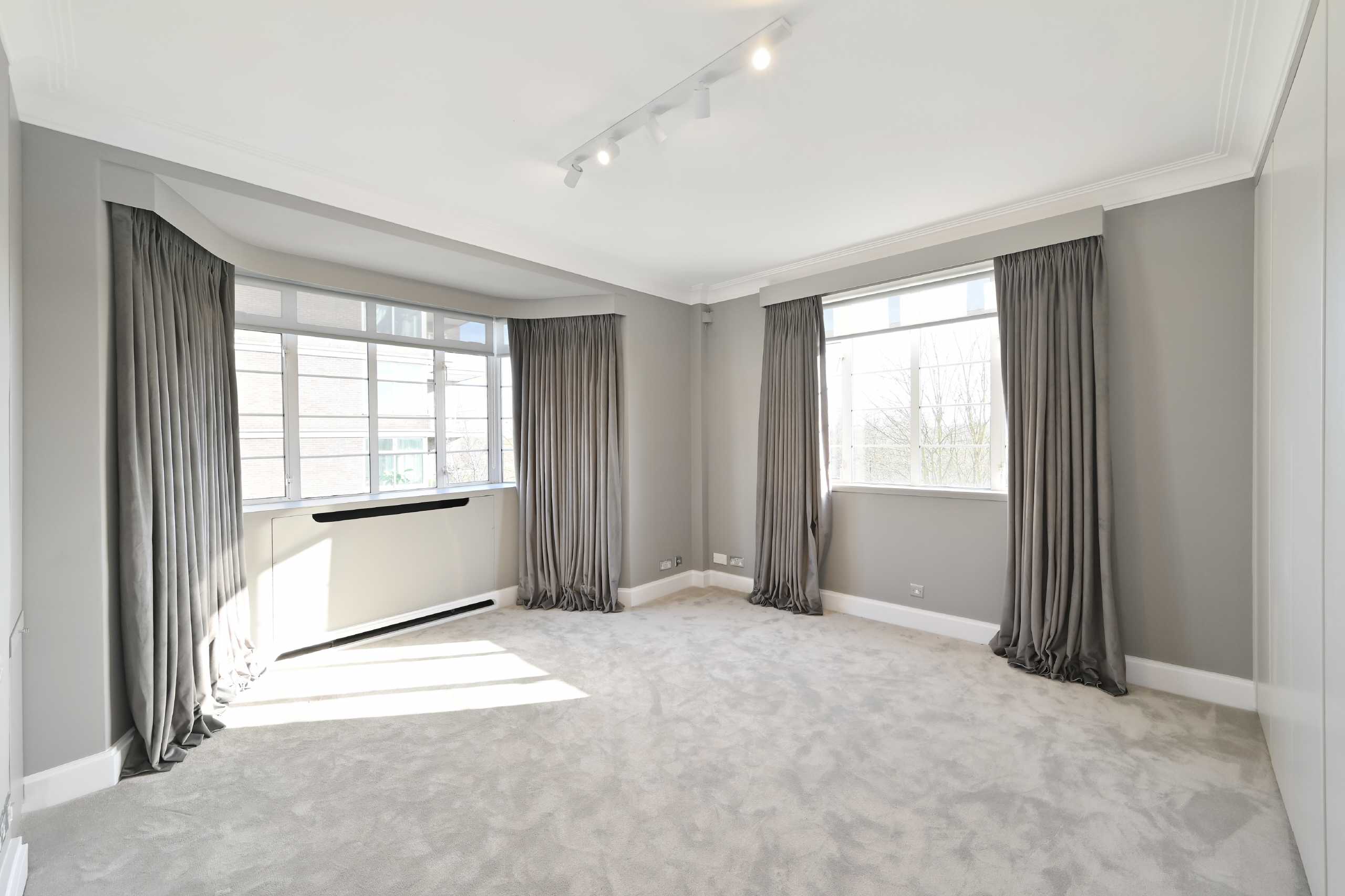 Flat Prince Albert Road in City of Westminster