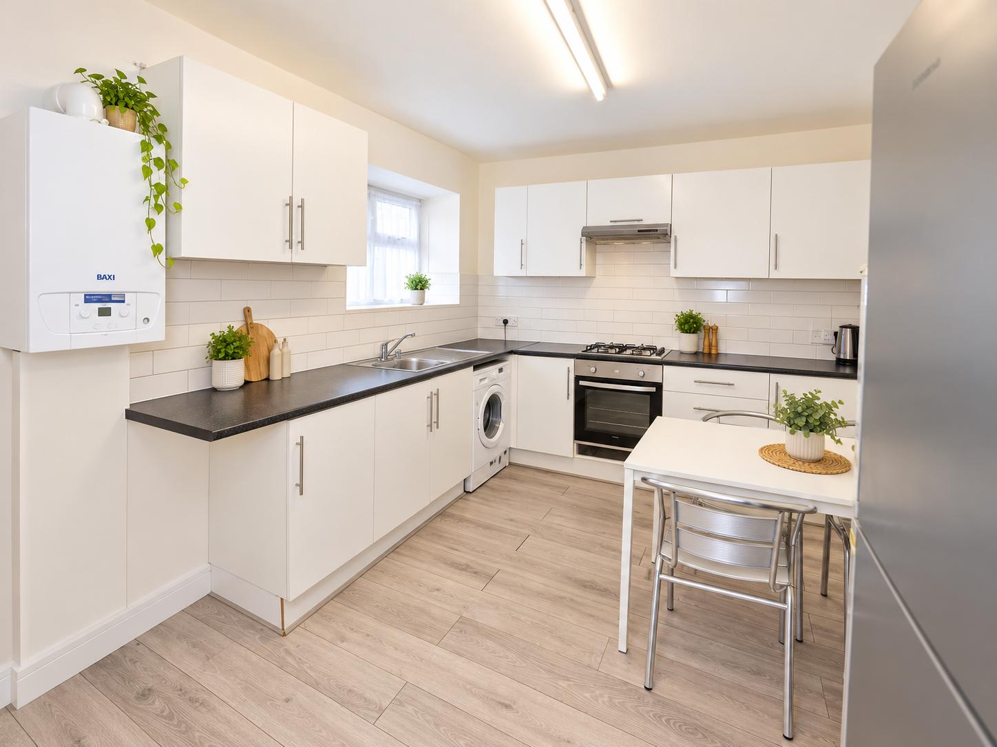 Flat Ronald Street in Greater London