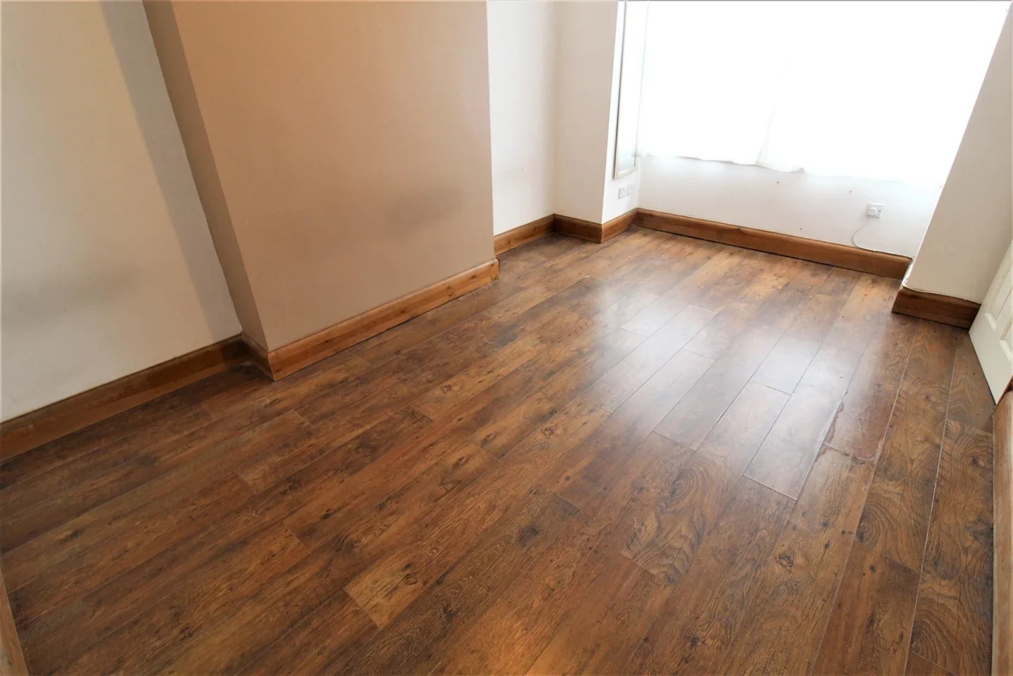 Flat Sandringham Road in Greater London