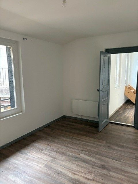 Appartement Rue des Écoles à Le Coteau