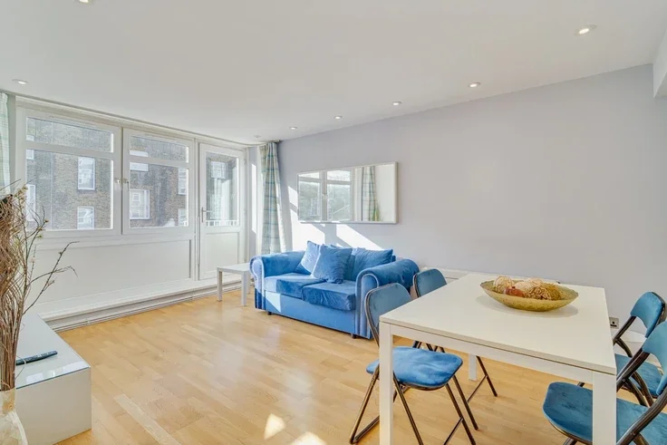 Flat Robert Street in Greater London