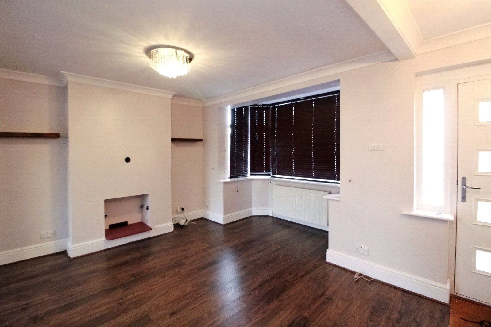House Kingsmead Avenue in Greater London