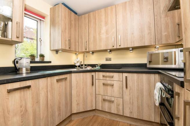 Flat Holne Court in Exeter