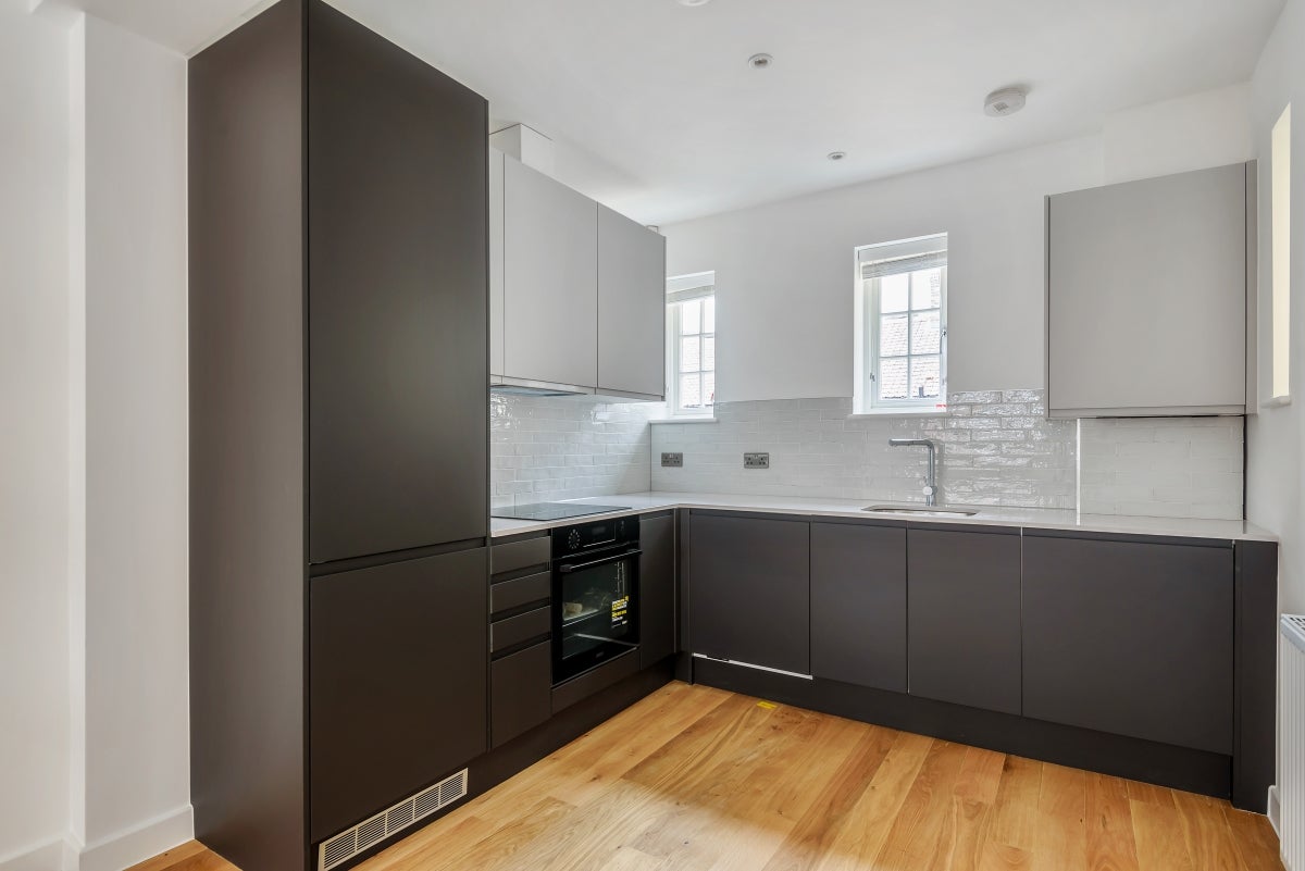 Flat Westmoreland Road in Greater London