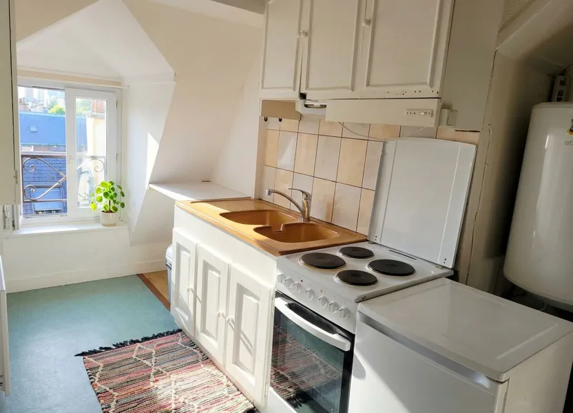 Flat Rue de Satory in Versailles