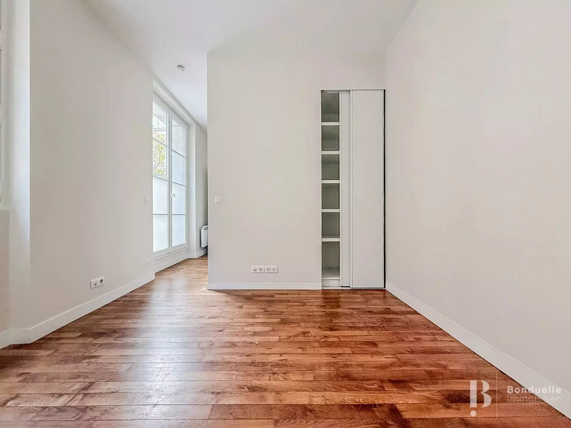 Flat Rue du Général Delanne in Neuilly-sur-Seine