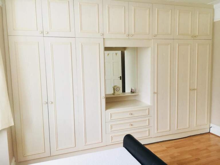 Room Villiers Road in Greater London