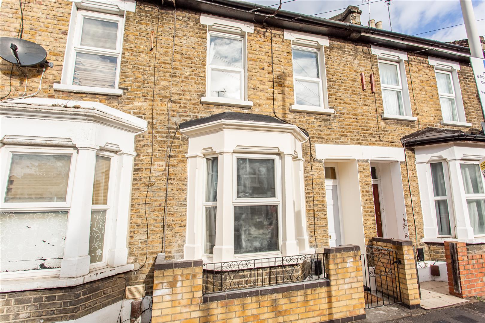 House Mile End Road in Greater London