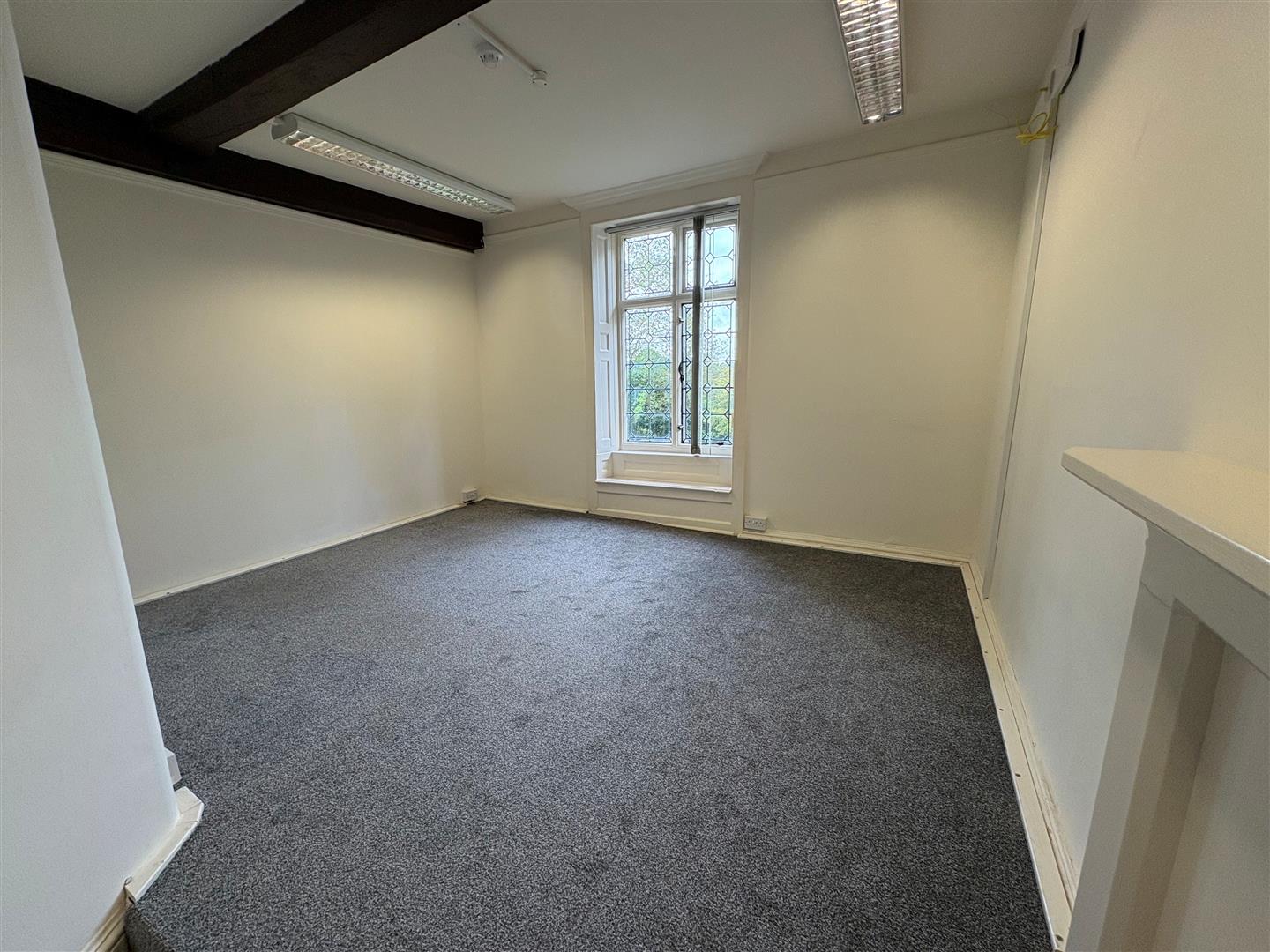 Room Haston Road in Hadnall