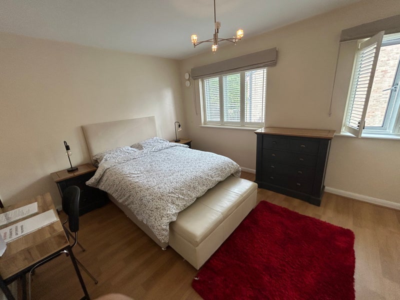Room Pelham Crescent in Nottingham