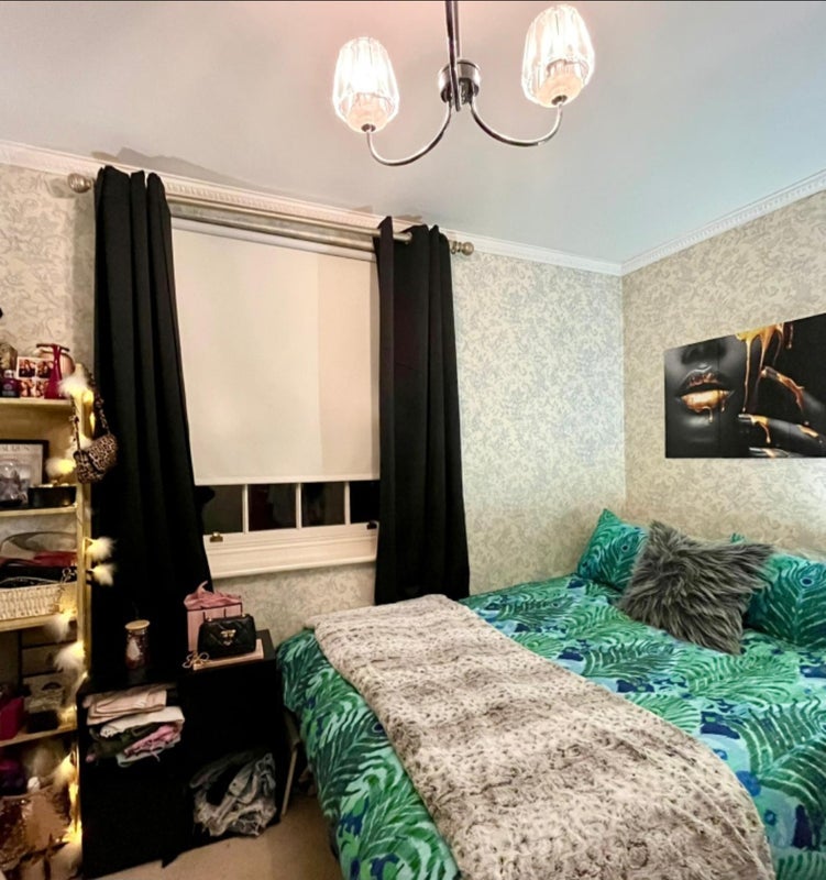 Room Hastings Street in Greater London