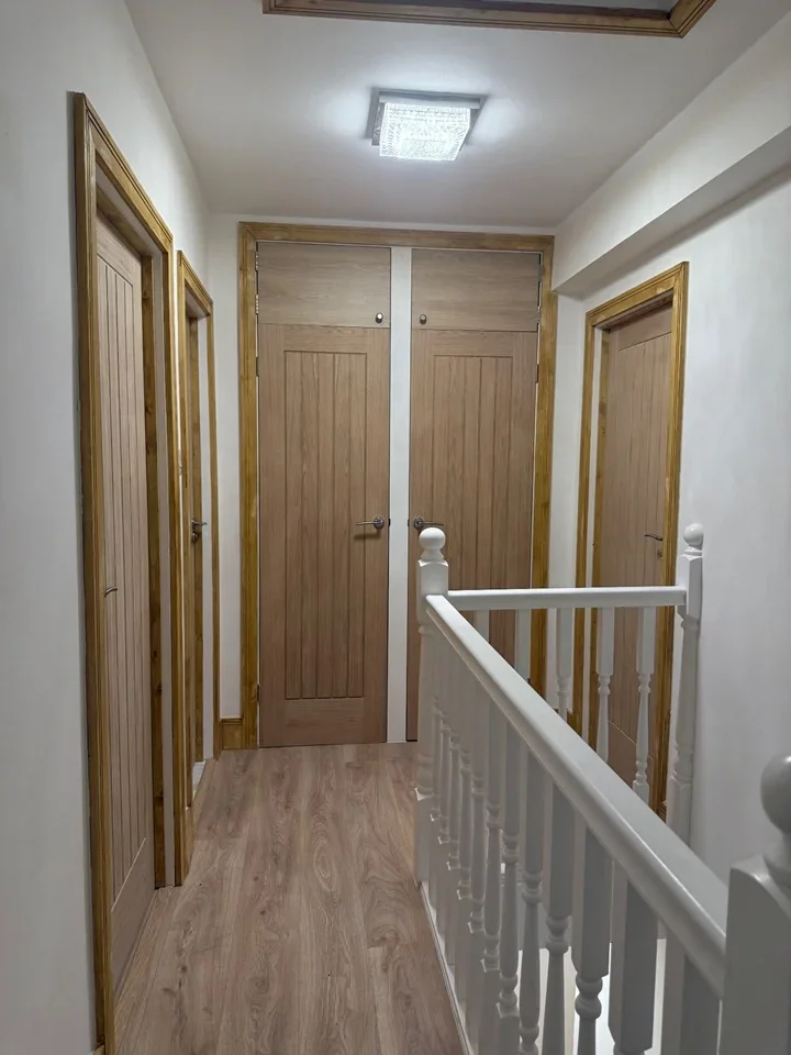Room Pennine Mansions in Greater London