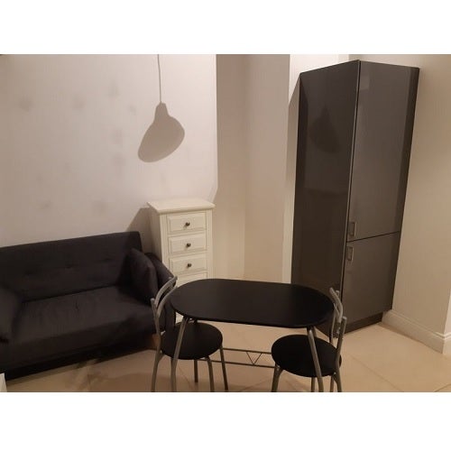 Flat Wandsworth Road in Greater London
