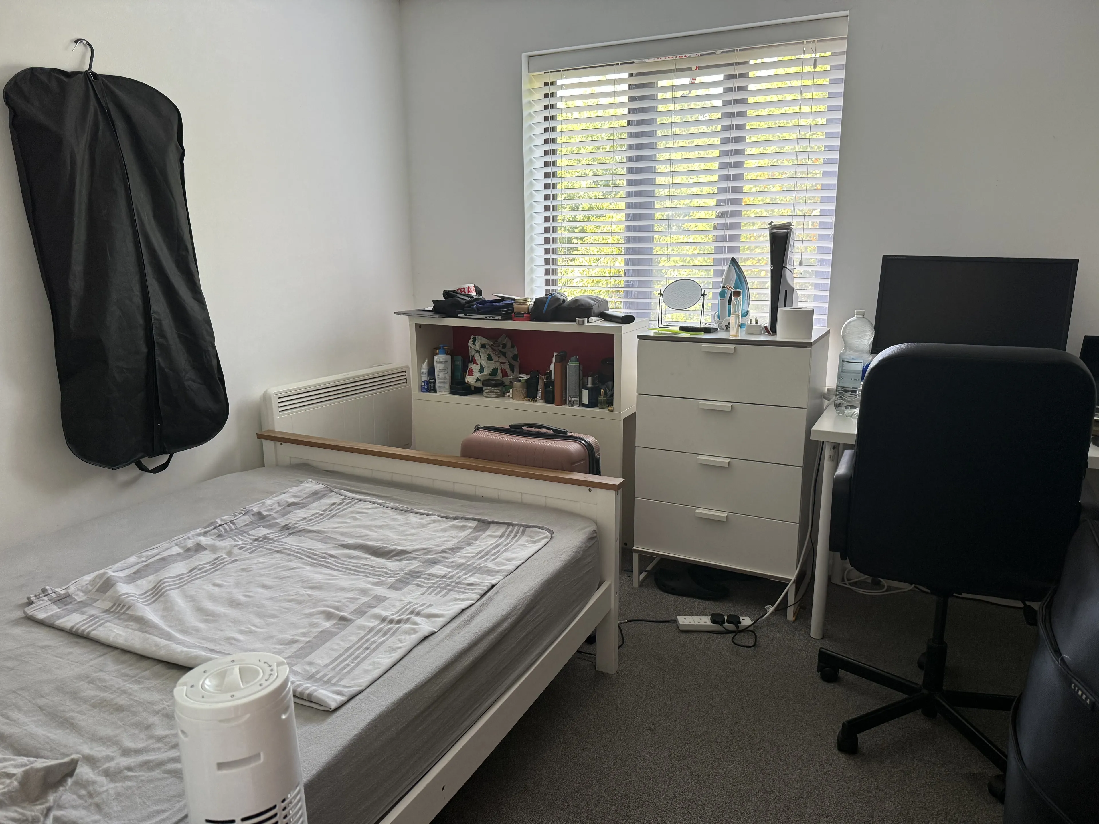 Flat Bergamot Gardens in Milton Keynes