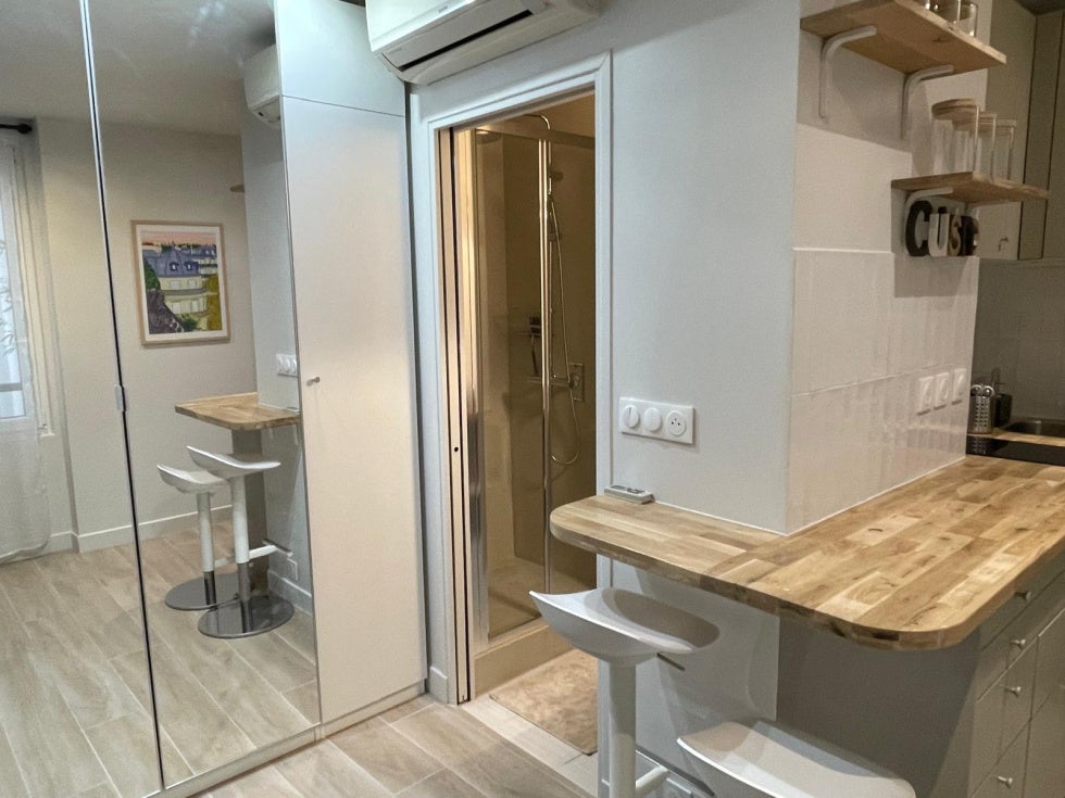 Flat Rue des Petits Carreaux in Paris
