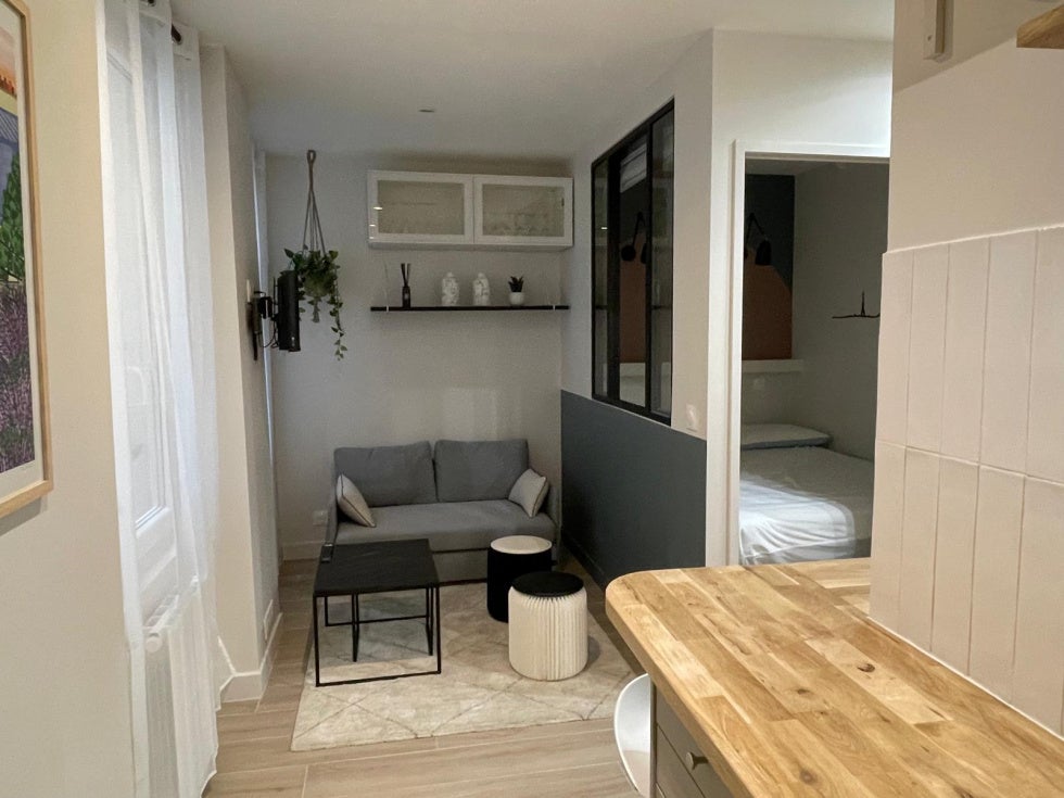 Flat Rue des Petits Carreaux in Paris