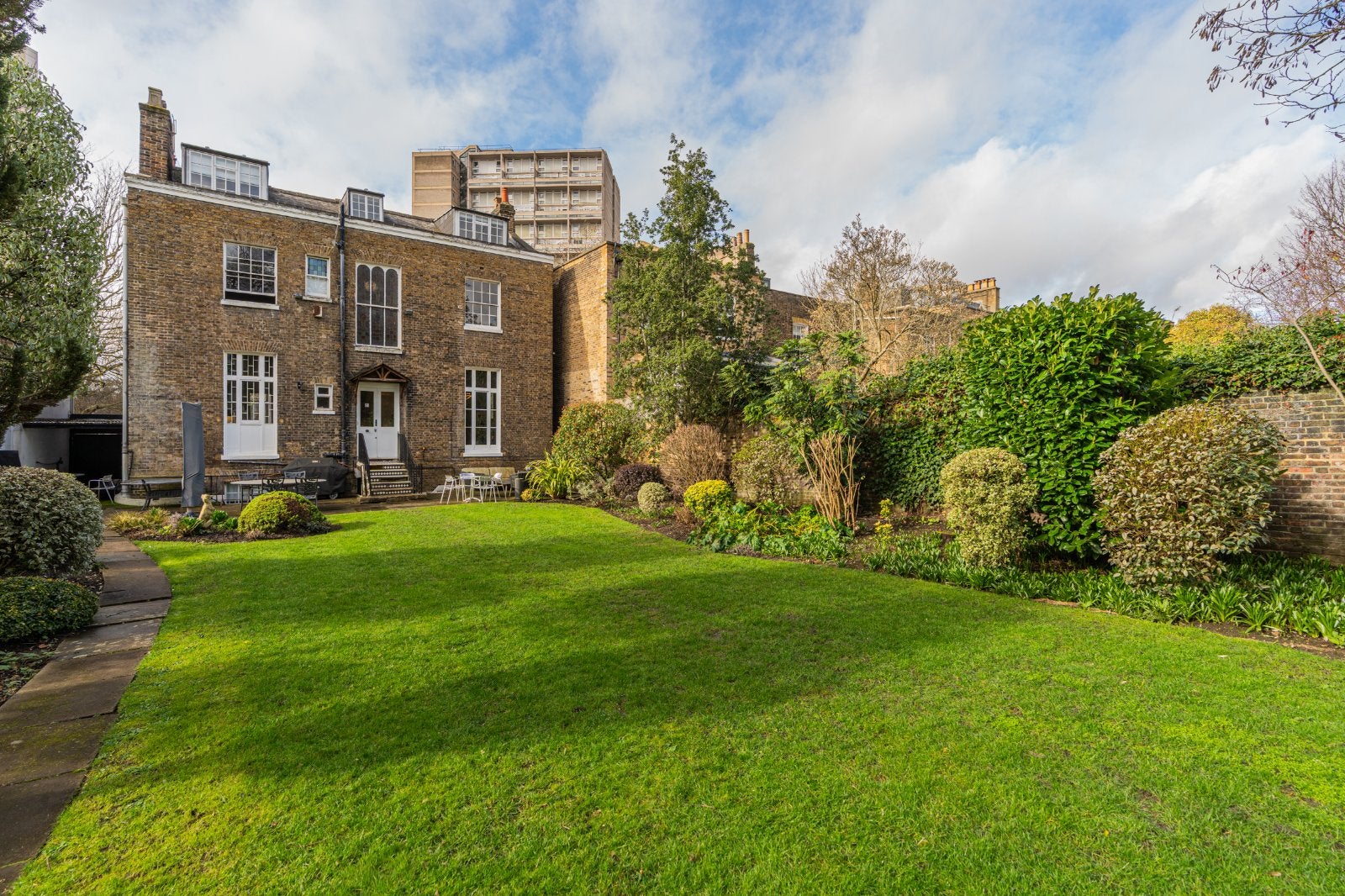 House Maida Vale in City of Westminster