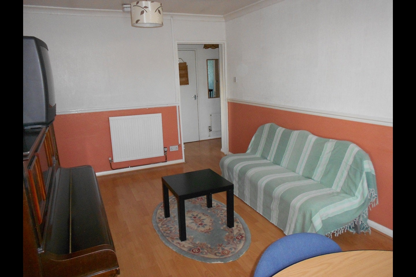 Flat Hollybush Grove in Birmingham